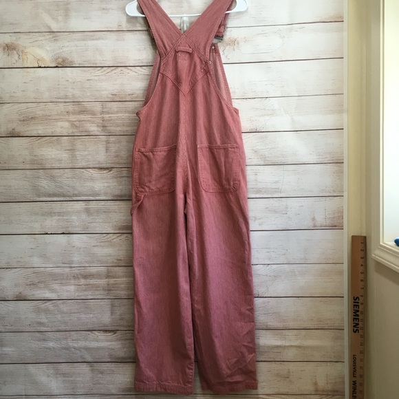 VINTAGE GAP ENGINEER OVERALLS IN RED AND WHITE STRIPES - Picture 2 of 8